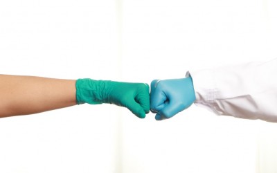 Why nitrile gloves are considered an ideal solution compared to vinyl gloves?